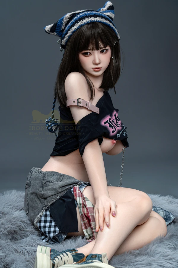 Irontech Doll レビュー: 可動顎、口腔構造、リアルな肌の質感、無料の衣服などを備えた 158cm 韓国ガール グループ セックス ドール、マンネ ニアのリアリティと特徴を探る