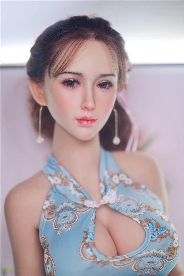 JY Doll - 強化された曲線とシリコンヘッドを備えた超リアルな161cmルイーズ中国セックスドール
