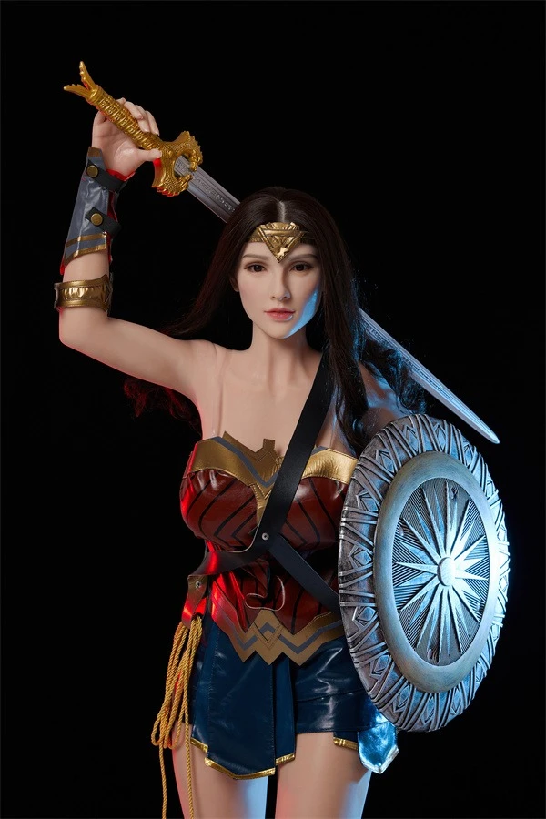 CST ドール - 本物そっくりの COS ワンダーウーマン アリッサ 155cm 大人用ドール レビュー