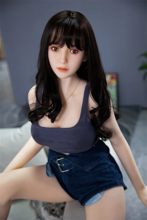 DIMU DOLLがZuri 168cmを発表 – 究極のリアルな日本製シリコンセックスドール