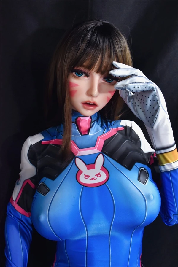 エルサ・ベイブが150cmのリアルなオーバーウォッチD.Vaコスプレセックスドールクロエを発表