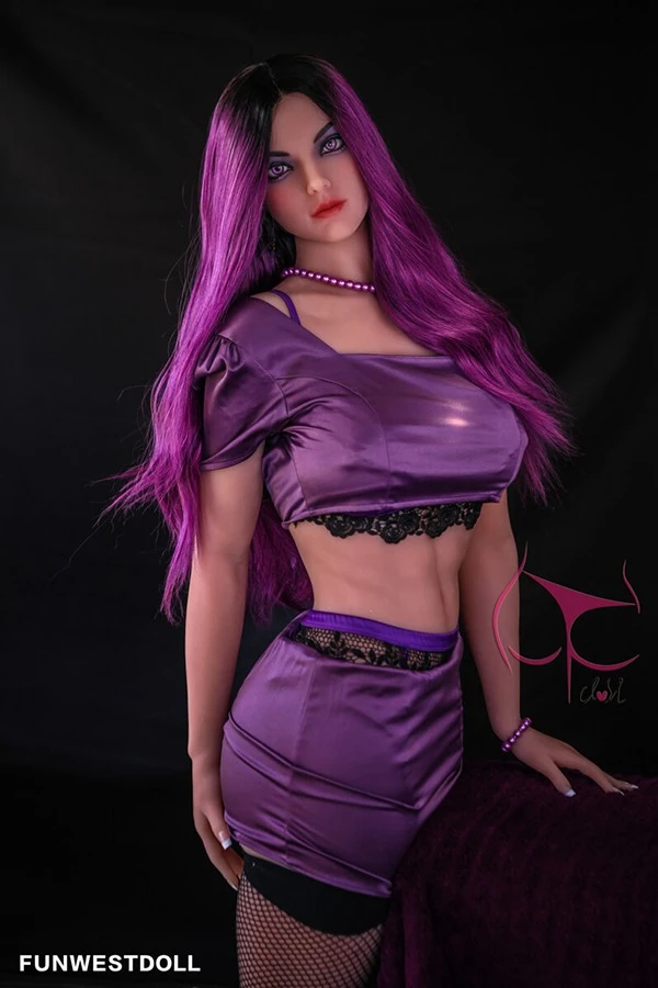 Funwest Doll Kaiaのレビュー - 魅力的な161cmの肉厚で曲線美のあるMILFセックスドール