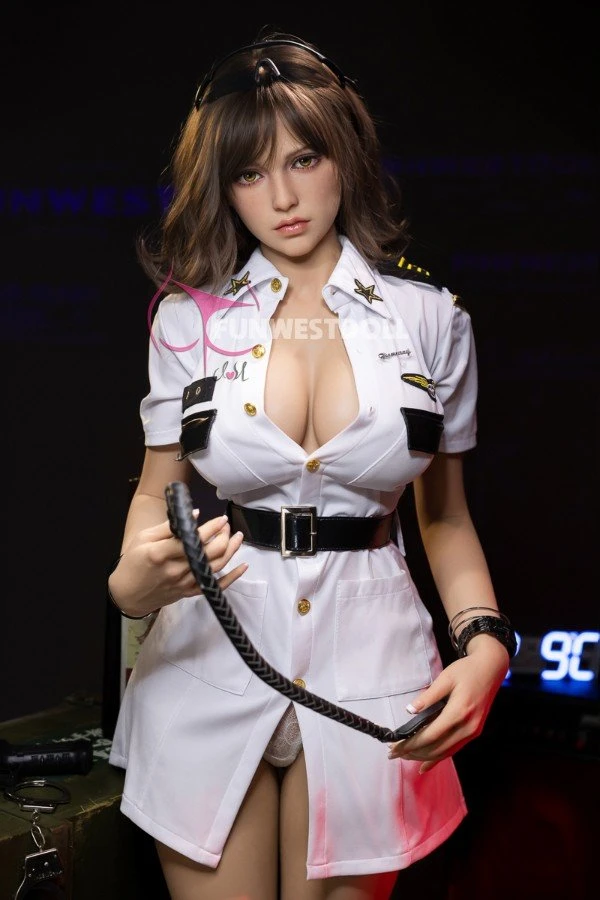 Funwest Estrella 人形 - 高さ 157cm の曲線を強調した超リアルな人形