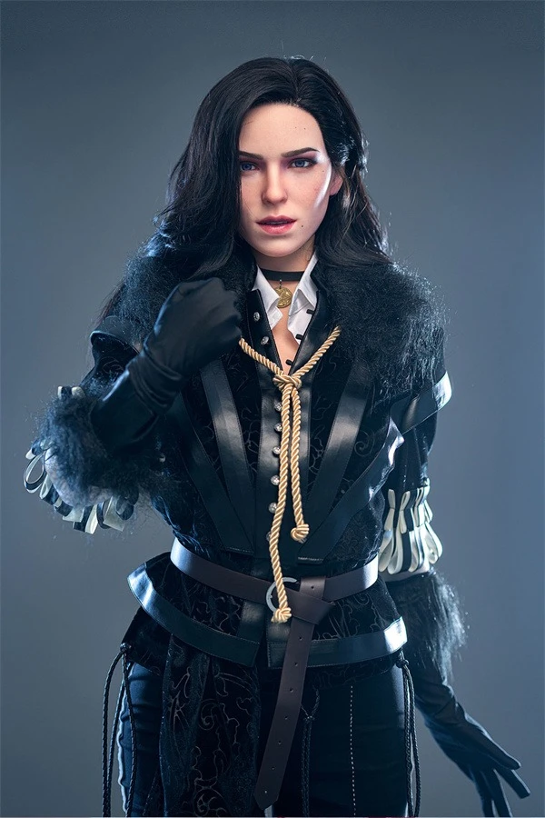 ゲームレディファンタジーセックスドールイェネファー168cmレビュー