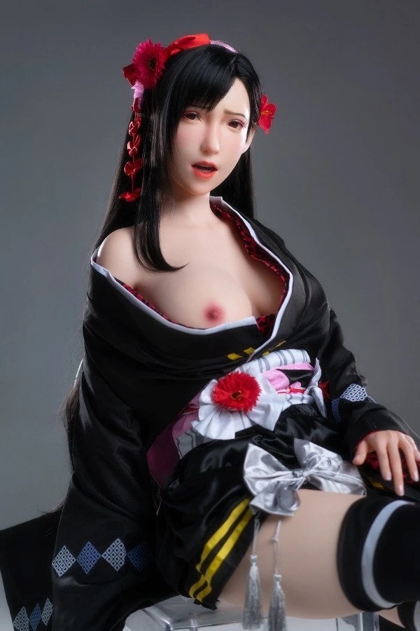 こだわりのあるプレイヤーのための高級シリコンラブドール ティファ 156cm