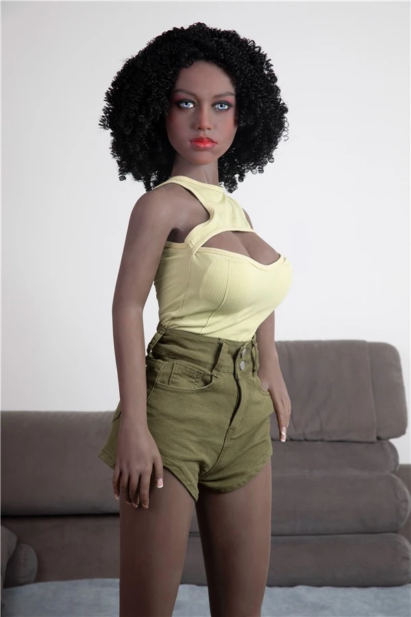 ギャラクシードールのセシリア 158cm 黒人アフリカ人セックスドール
