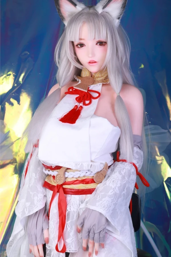 MOZU Doll Harlee 145cm レビュー: 驚くほどセクシーで美しいファンタジーセックスドール、衣装は無料でお揃い