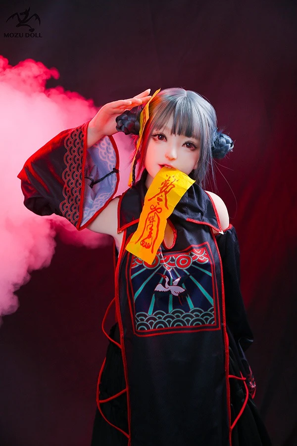 MOZU ドール - アニメ風の愛らしい 145cm ゾンビ セックス ドール Sarai と無料衣装