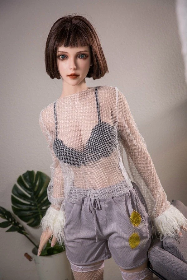 Qita Doll が 162cm のプロ仕様セレブセックスドール「マチルダ」を発表