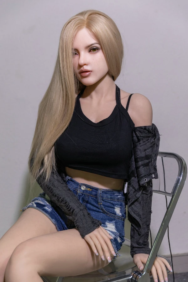 Qita Doll Vanya レビュー プレミアム シリコン ブロンド セックス ドール 166cm 詳細分析