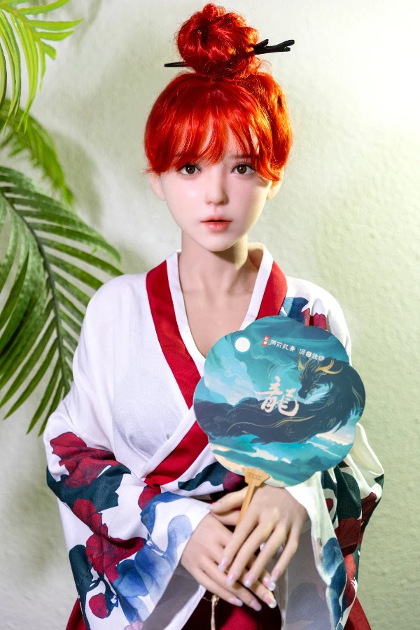 Qita Doll Feng 166cmレビュー：可愛さを再定義する見事な赤毛の美女