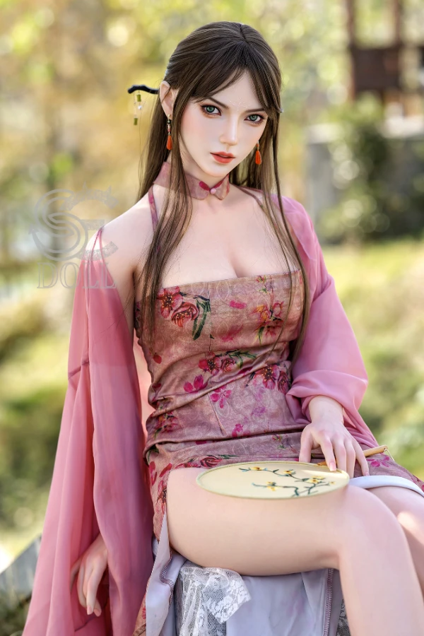 SEDOLL - 163cmのアジア系中国人シリコンセックスドール、ブリジットのレビュー