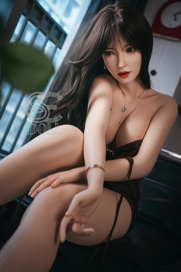 SEDOLL エミリア 165cm リアルなアジア系中国製セックスドールのレビューと分析