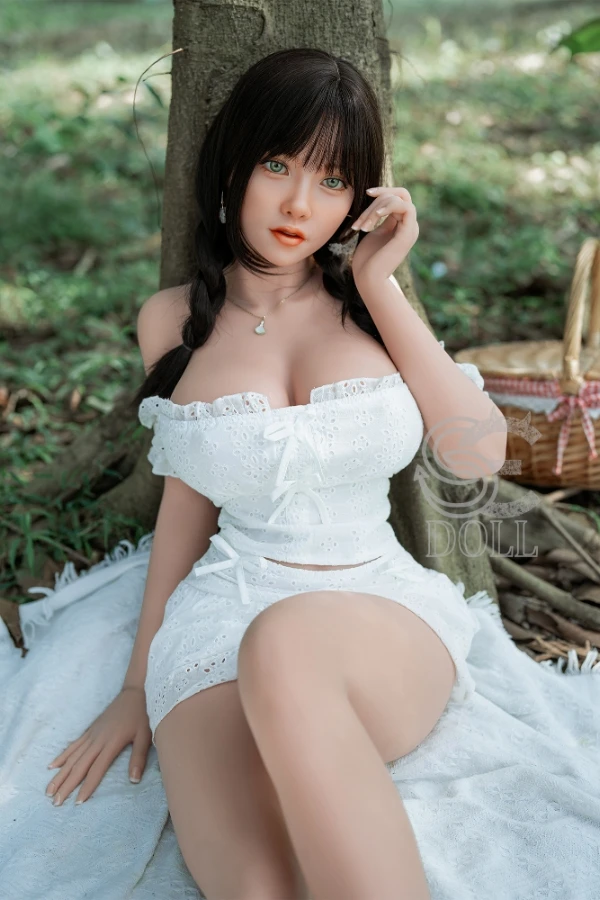 SEDOLL Kemeny 161cm ぽっちゃりブルネット セックスドール レビュー