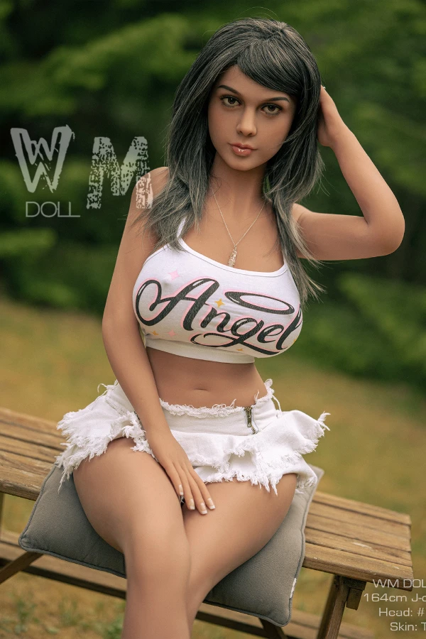 WM Dolls Hana 164cm: 無料の2つ目のヘッドオプションを備えた、リアルな成熟したぽっちゃりセックスドールの詳細なレビュー