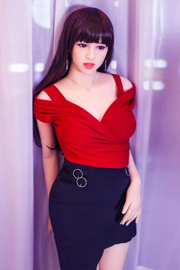 印象的な曲線美を持つ165cmアジアン韓国セックスドール「ニーナ」のレビュー