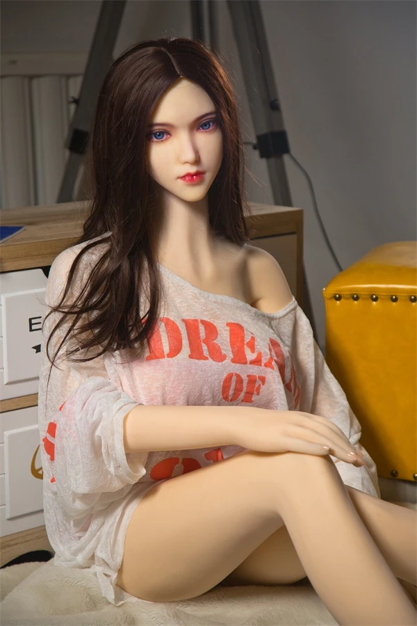Qita Dollの見事な168cmサライセックスドールの魅力を探る