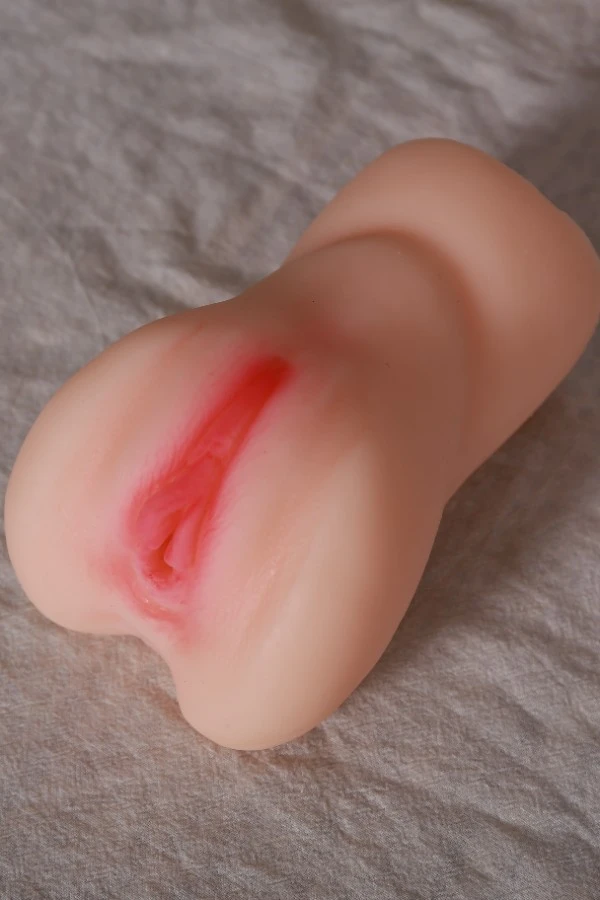 リフラノドールレビュー セクシーなセックスドールトルソーミア16cmの体験を探る