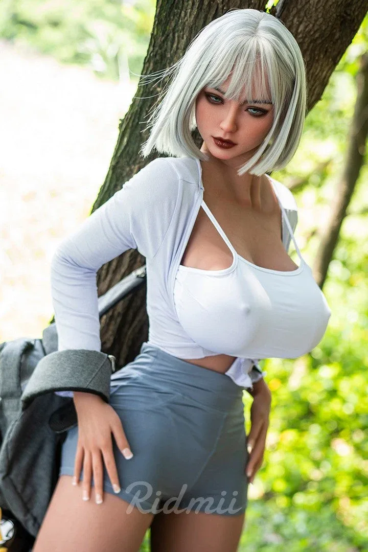 Penelope - 5ft 3in (161cm) RIDMII Realistic Silicone Sex Doll