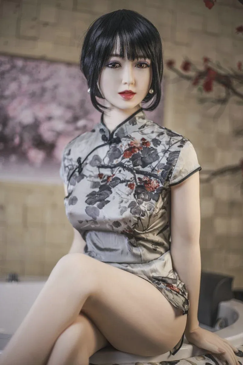 Amy - 4ft 10in (148cm) Realistic TPE Sex Doll view 3